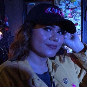 Meet your Posher, Aly